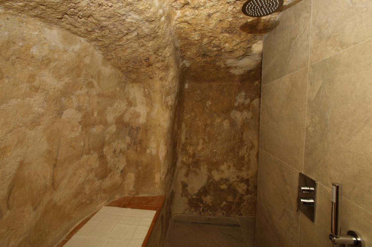 Casa Vacanza La Cava Nel Barisano Suite Matera Luaran gambar